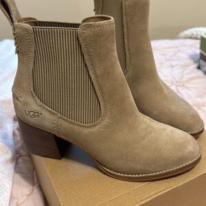 Ugg Faye Boot